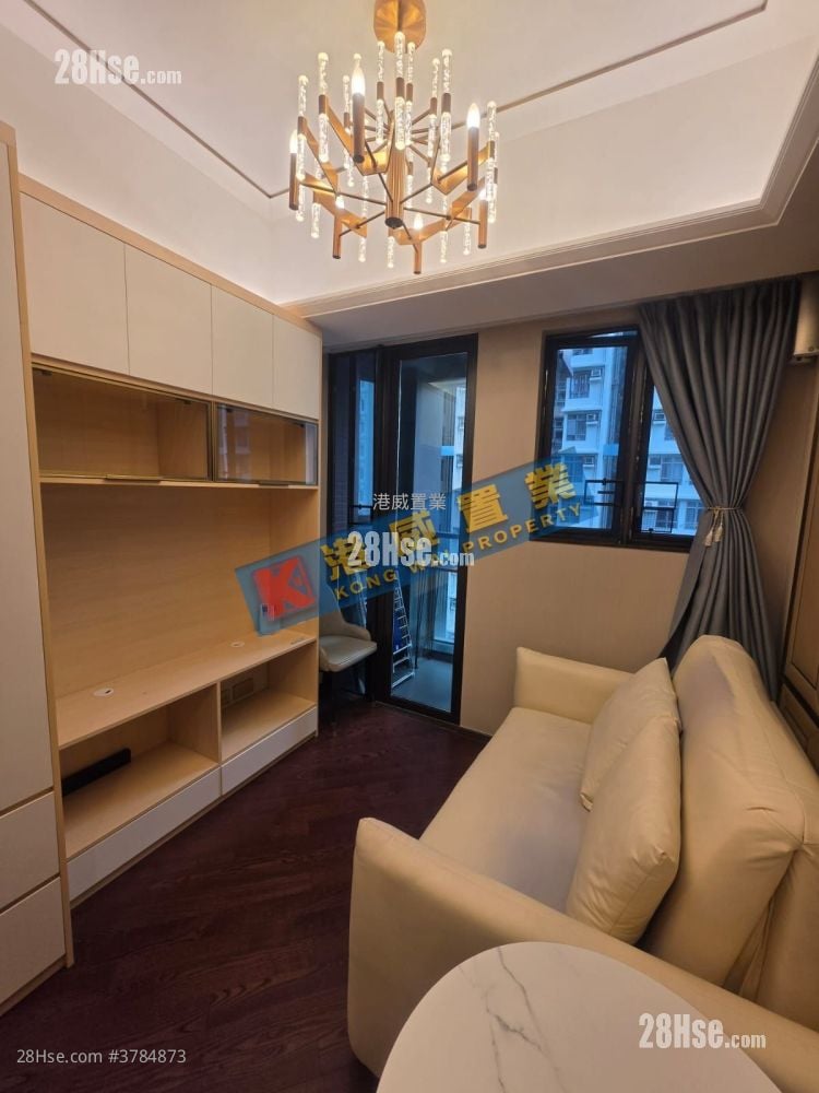 睿峰 租盘 1 浴室 244 平方尺