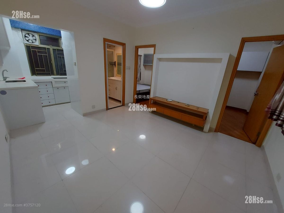 宝城洋楼 租盘 428 平方尺