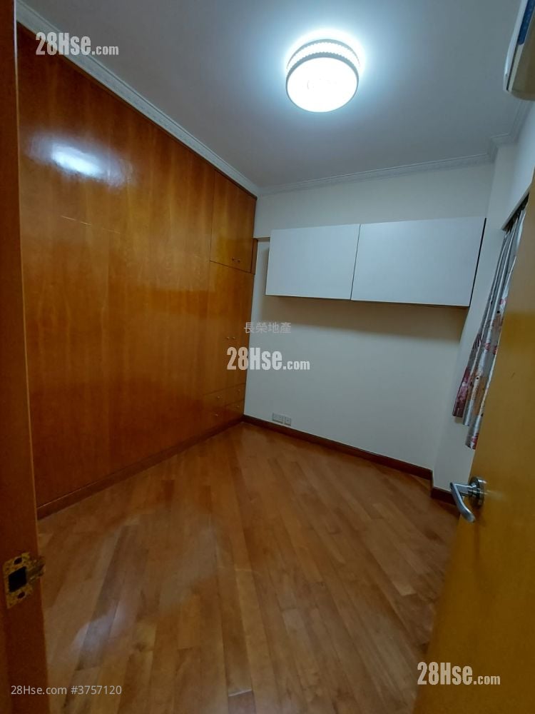 宝城洋楼 租盘 428 平方尺