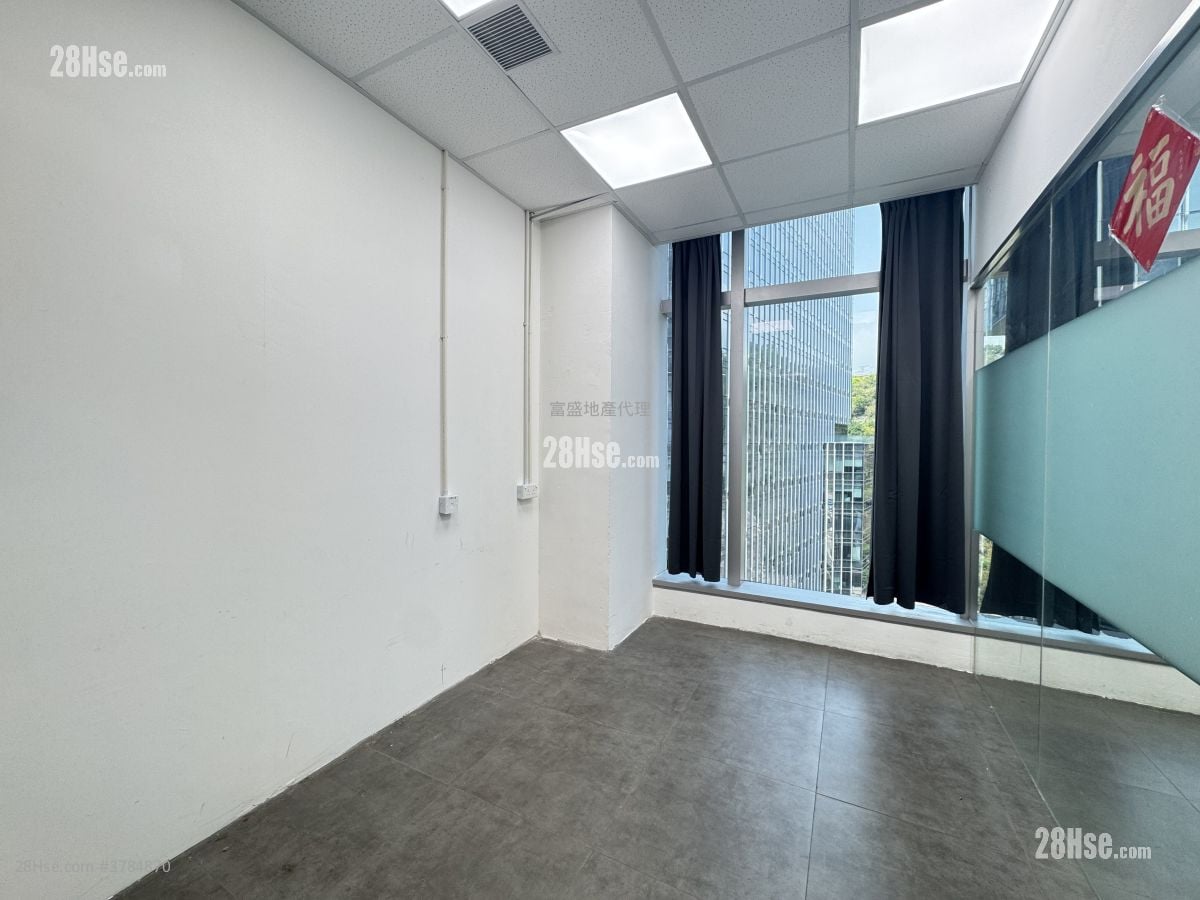 Ford Glory Plaza Rental