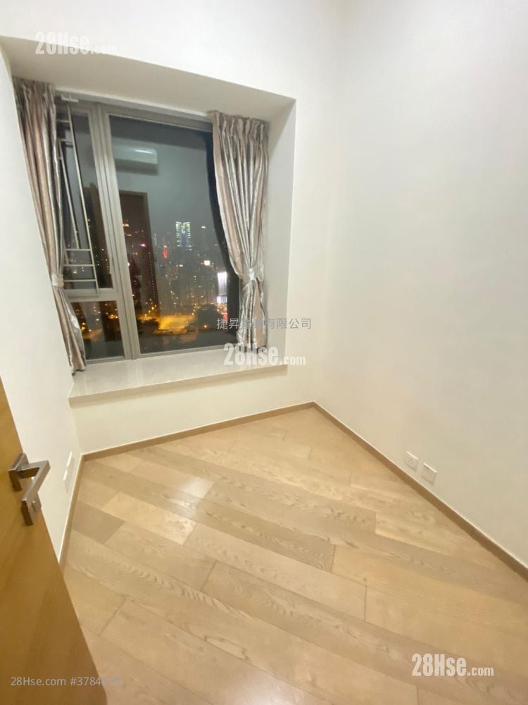 Chatham Gate Rental 2 Bedrooms , 1 Bathroom 550 ft²