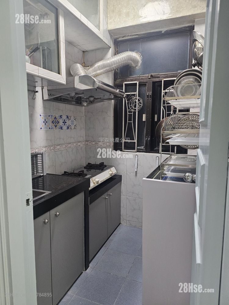 Happy Mansion Rental 2 Bedrooms , 1 Bathroom 346 ft²