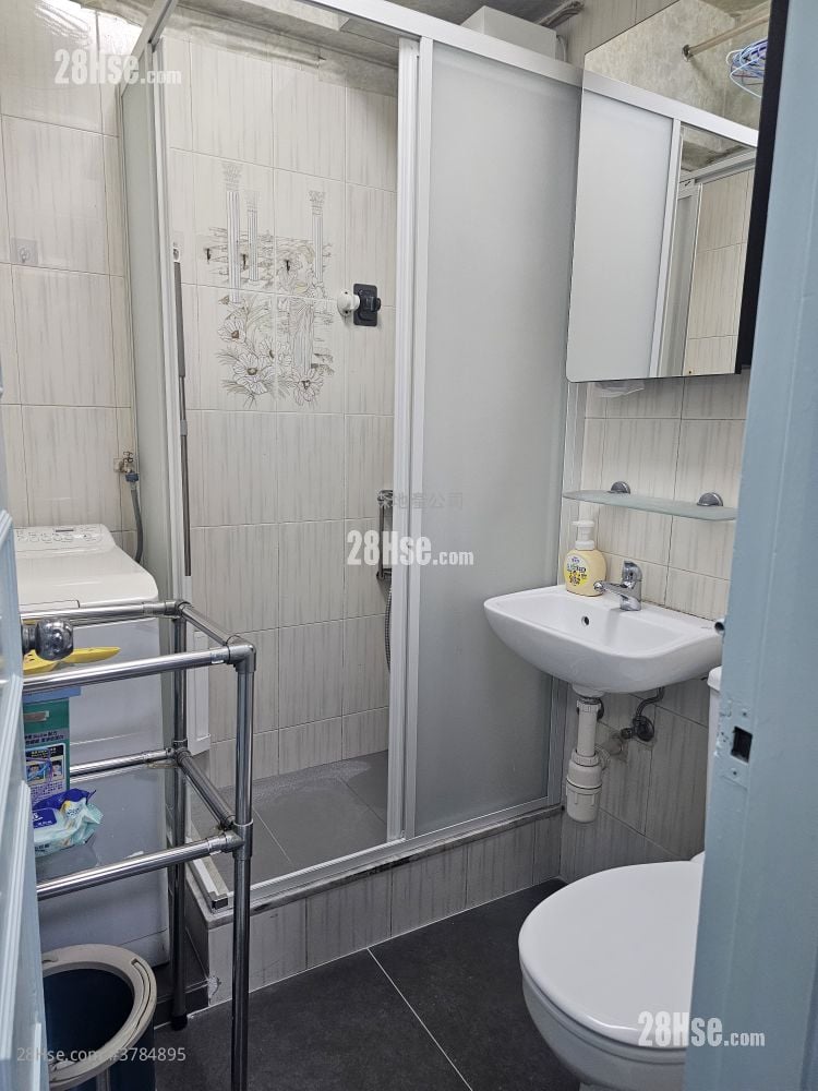 Happy Mansion Rental 2 Bedrooms , 1 Bathroom 346 ft²