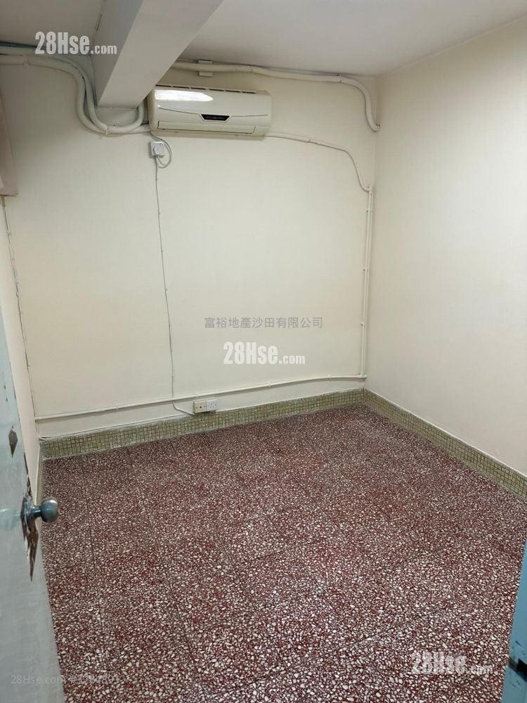 新田村 租盘 2 房 , 1 浴室 550 平方尺