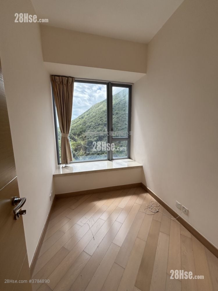 南湾 租盘 3 房 , 2 浴室 784 平方尺