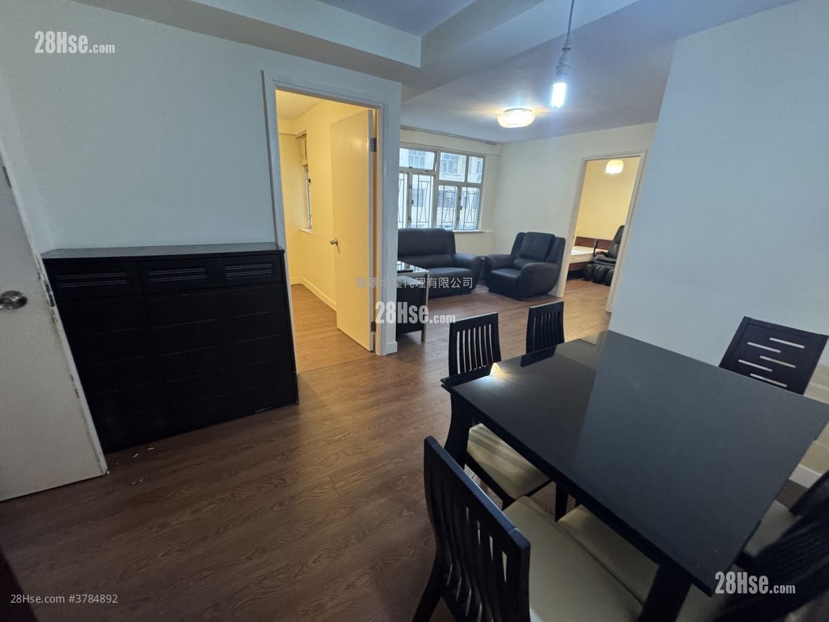 百福花园 售盘 3 房 , 1 浴室 597 平方尺