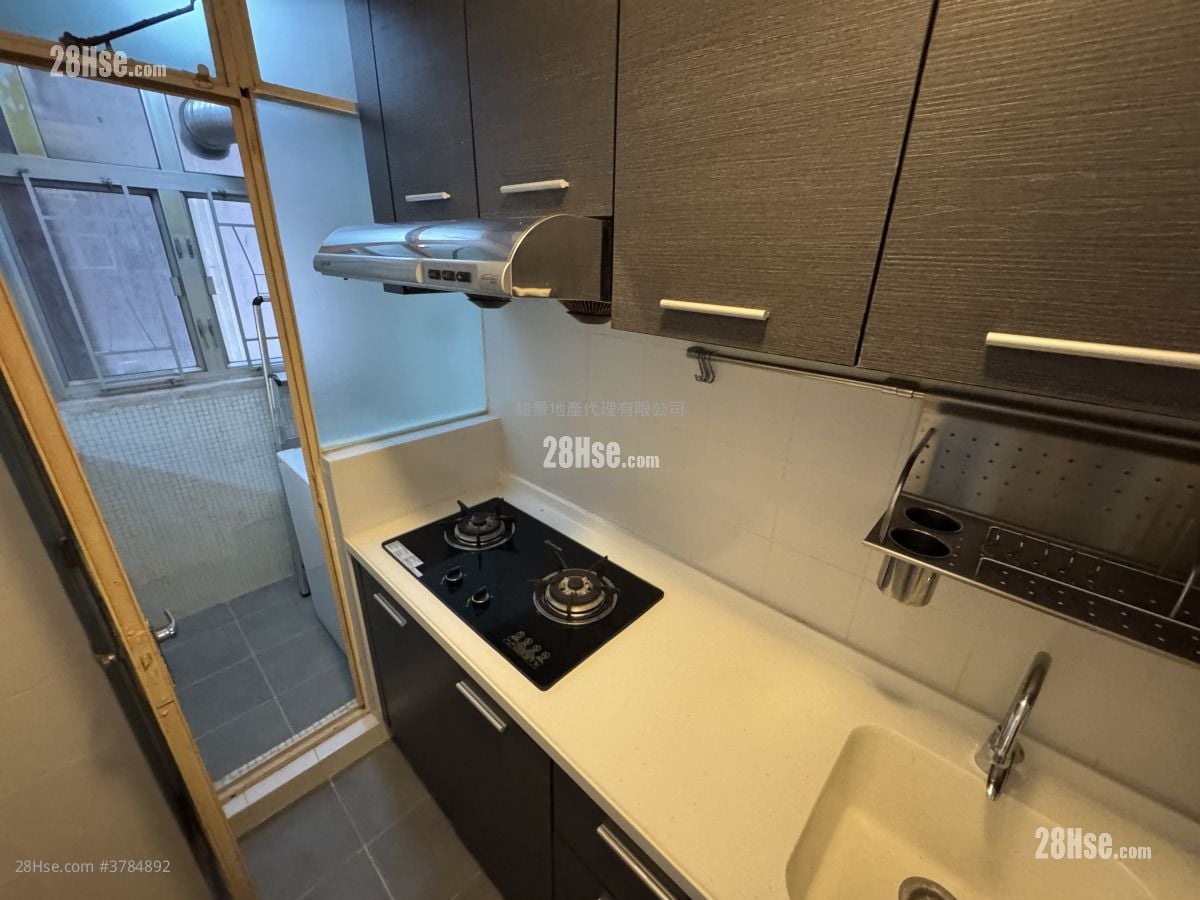 百福花园 售盘 3 房 , 1 浴室 597 平方尺