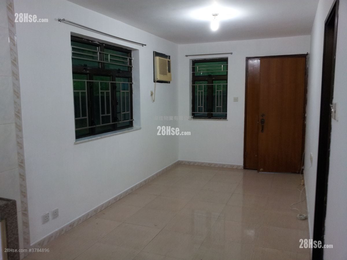 Village Rental 2 Bedrooms , 1 Bathroom