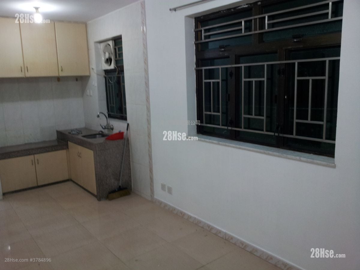 Village Rental 2 Bedrooms , 1 Bathroom