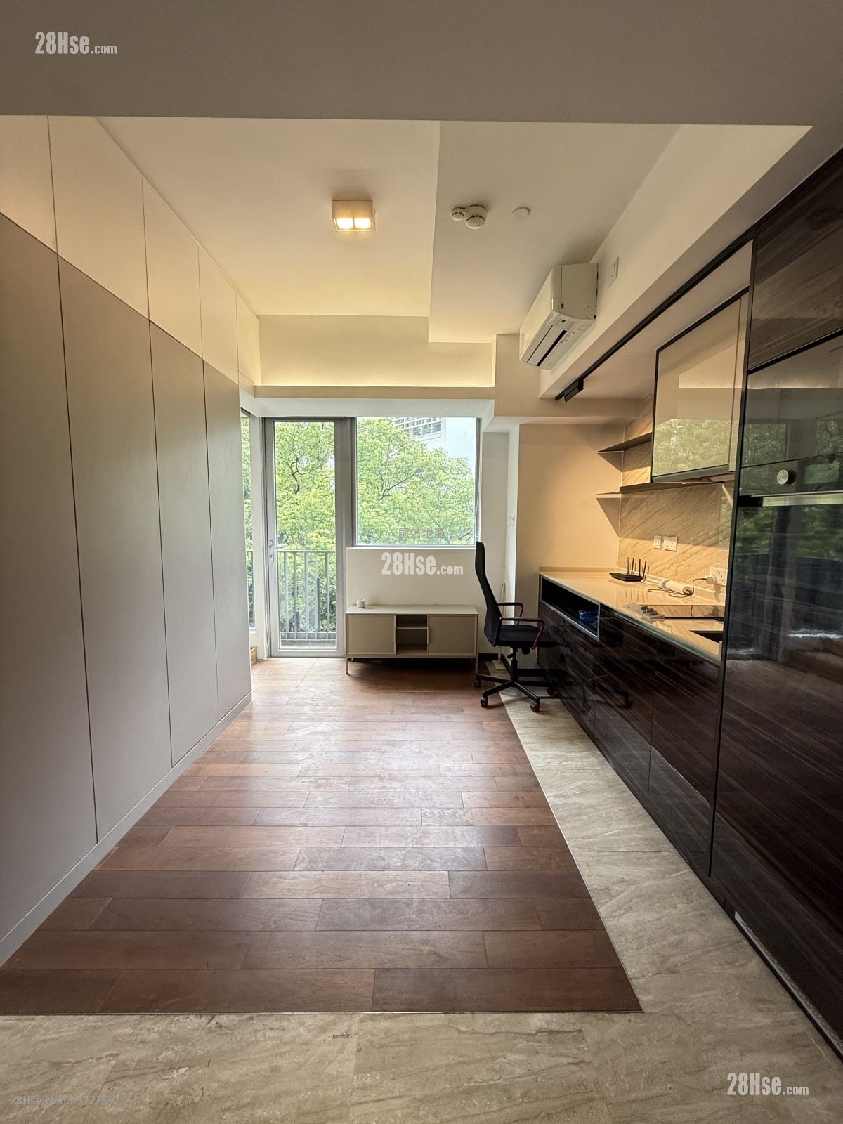 Eivissa Crest Sell 1 Bedroom , 1 Bathroom 306 ft²