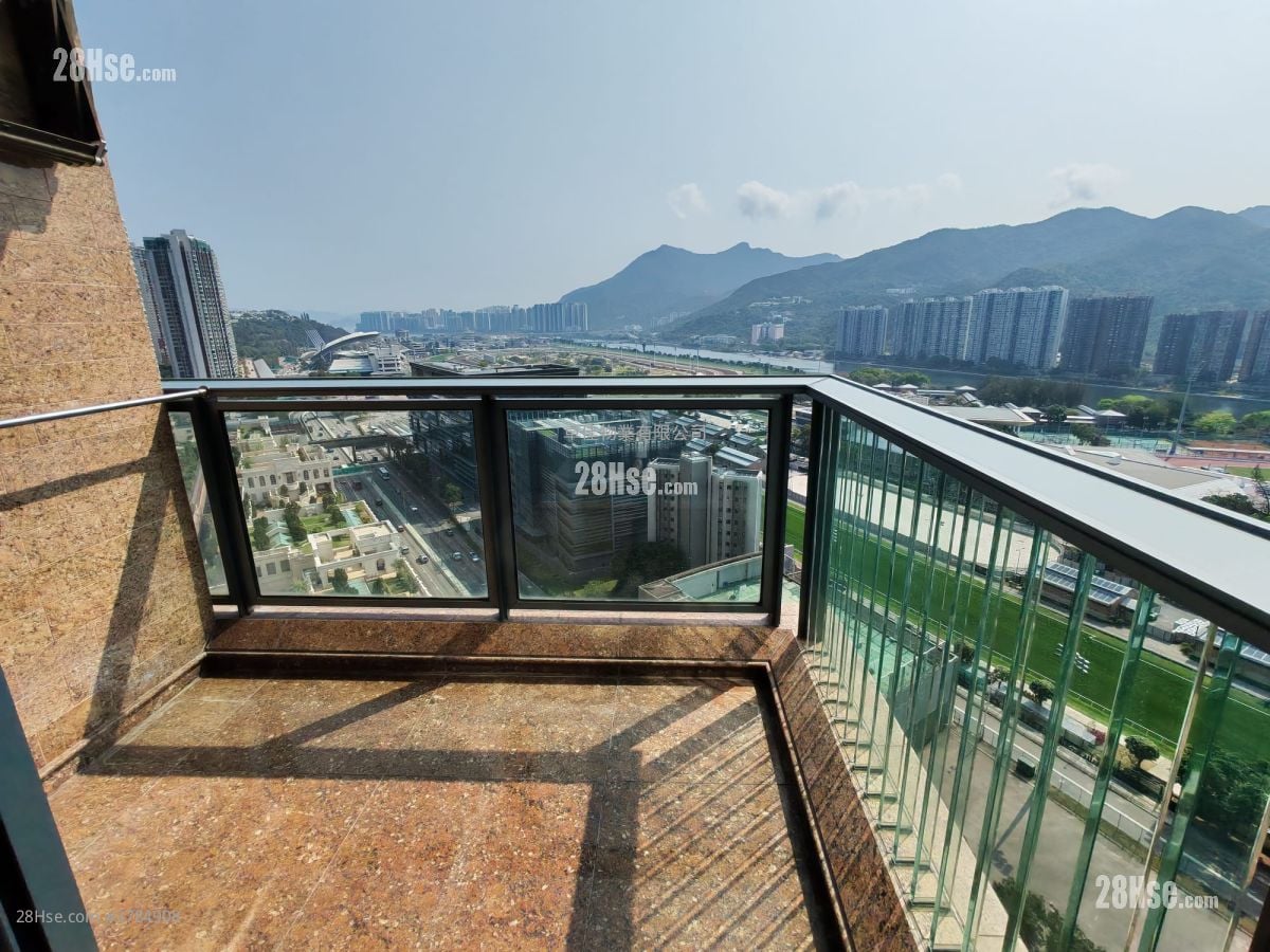 The Palazzo Rental 4 Bedrooms , 2 Bathrooms 1,461 ft²