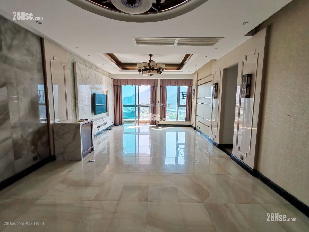 The Palazzo Rental 4 Bedrooms , 2 Bathrooms 1,461 ft²
