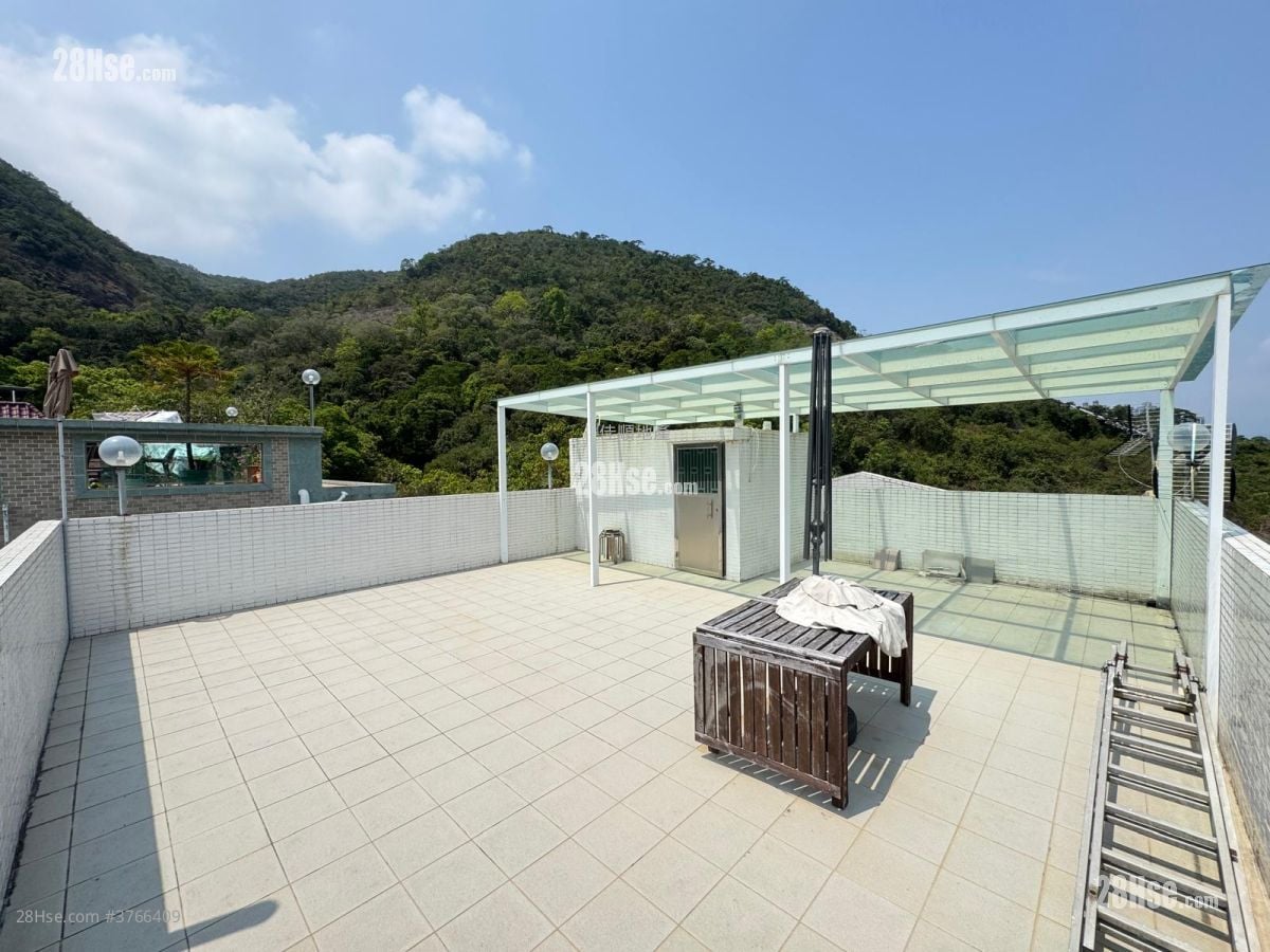 Village Rental 3 Bedrooms , 1 Bathroom