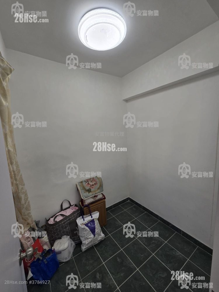 Tat (Tai) Wan Building Rental 2 Bedrooms 361 ft²
