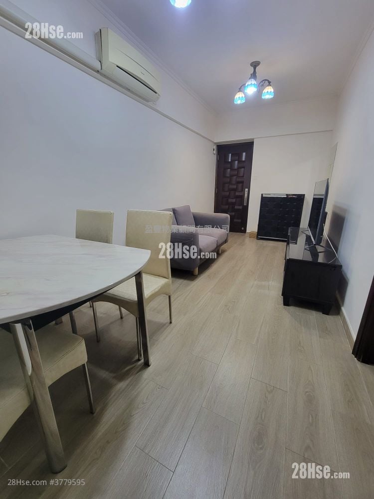 Tonnochy Towers Sell 2 Bedrooms , 1 Bathroom 367 ft²