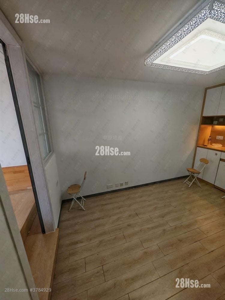 Ping Yan Court Sell 1 Bedroom , 1 Bathroom 382 ft²