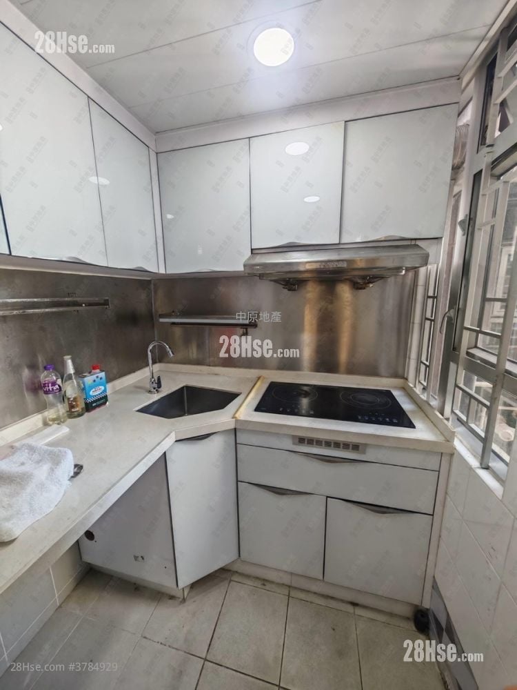 Ping Yan Court Sell 1 Bedroom , 1 Bathroom 382 ft²