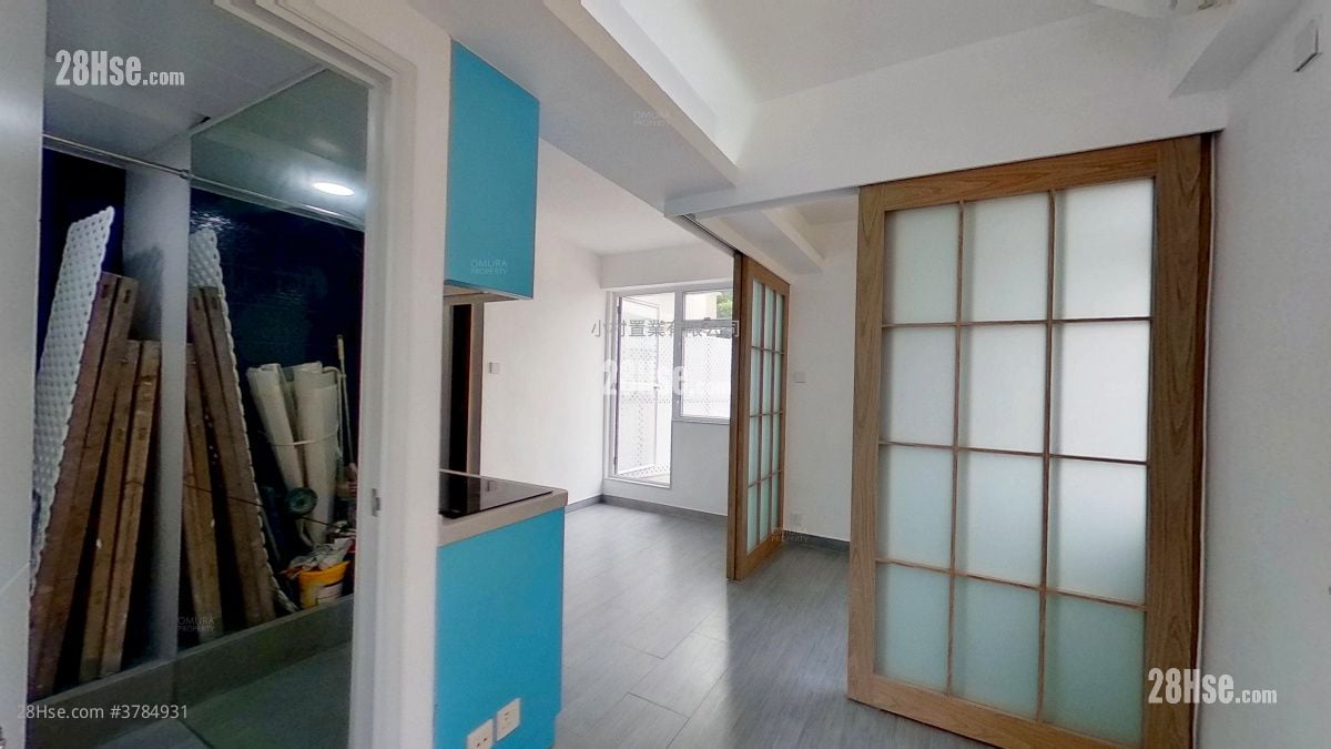 living room: Cheong Kat Mansion Rental 1 Bedroom , 1 Bathroom 237 ft²