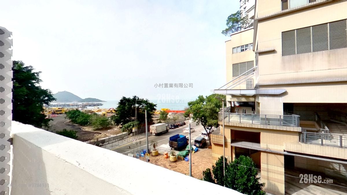 View: Cheong Kat Mansion Rental 1 Bedroom , 1 Bathroom 237 ft²