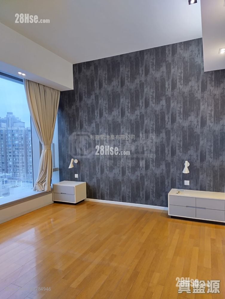 Forfar Rental 3 Bedrooms , 4 Bathrooms