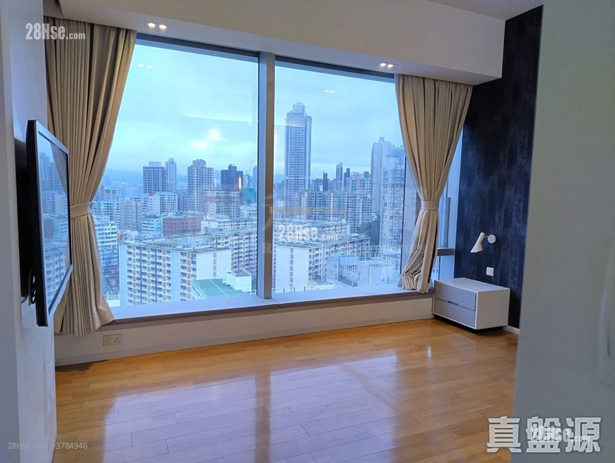 Forfar Rental 3 Bedrooms , 4 Bathrooms