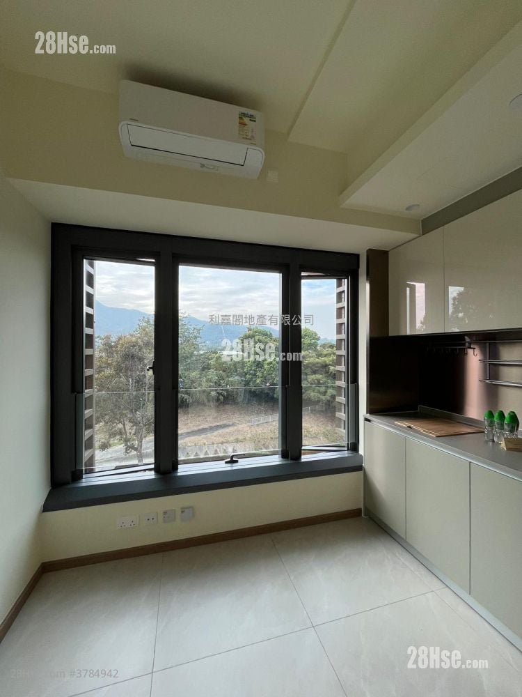 #Lyos Sell 1 Bathroom 205 ft²