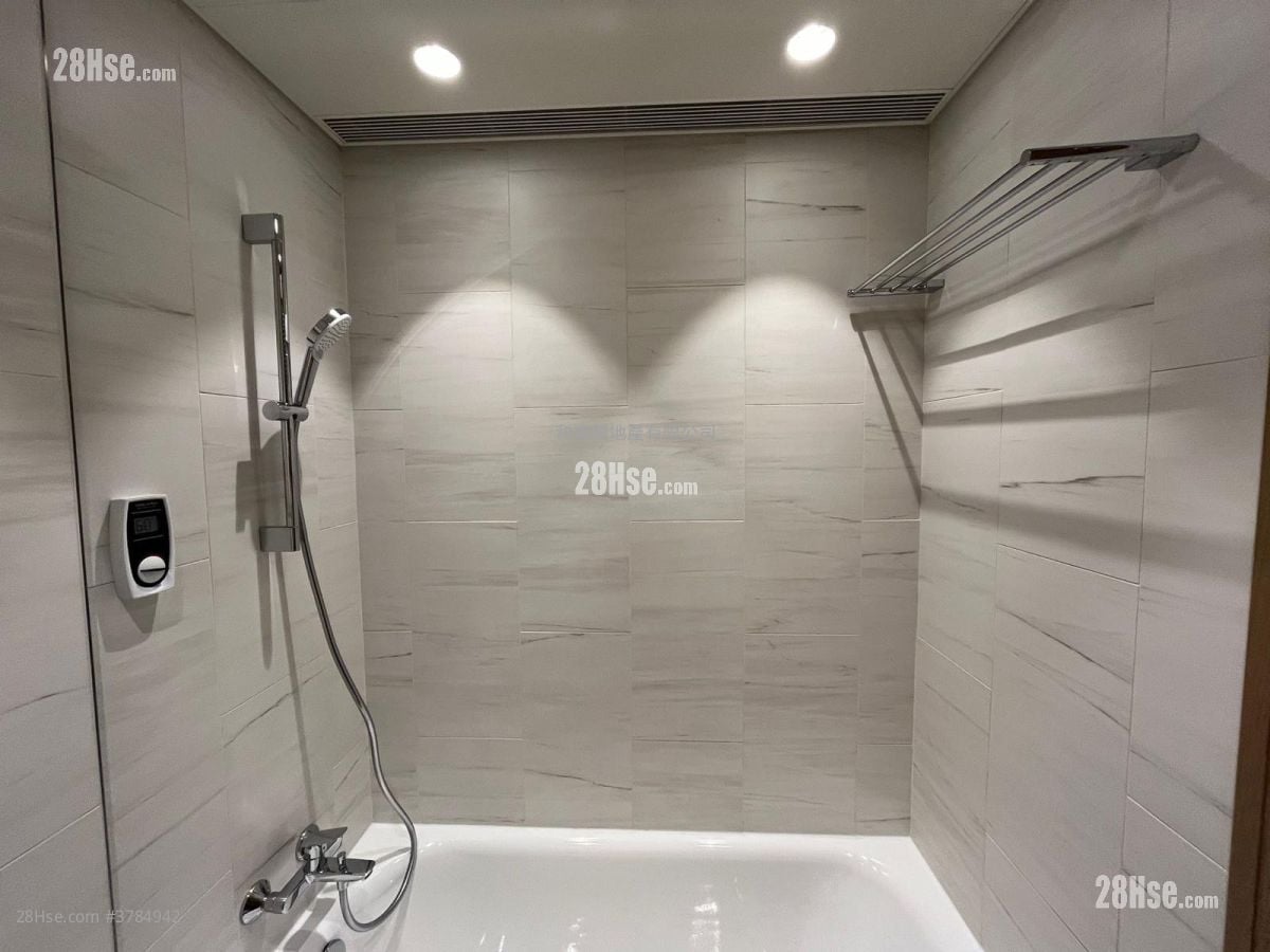 #Lyos Sell 1 Bathroom 205 ft²