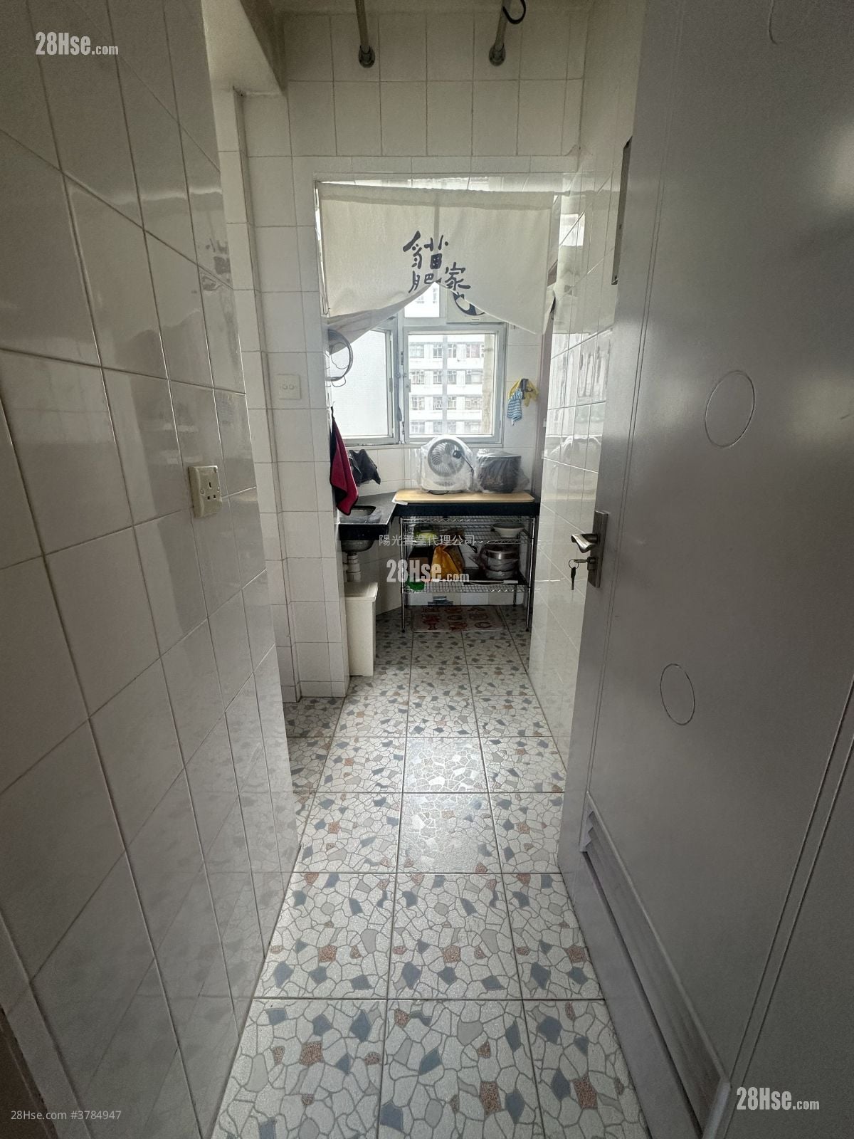 兴民大厦 租盘 192 平方尺