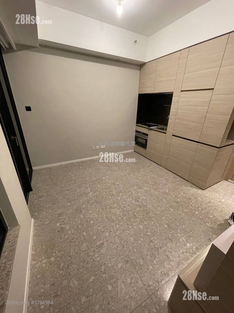 Artisan Garden Sell 1 Bedroom , 1 Bathroom 299 ft²