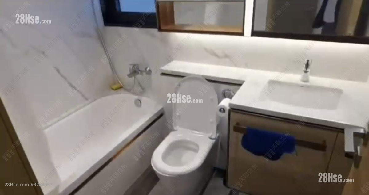 朗城滙 售盘 3 房 , 2 浴室 754 平方尺