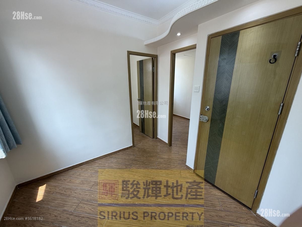 Pat Chun Mansion Sell 2 Bedrooms , 1 Bathroom 246 ft²