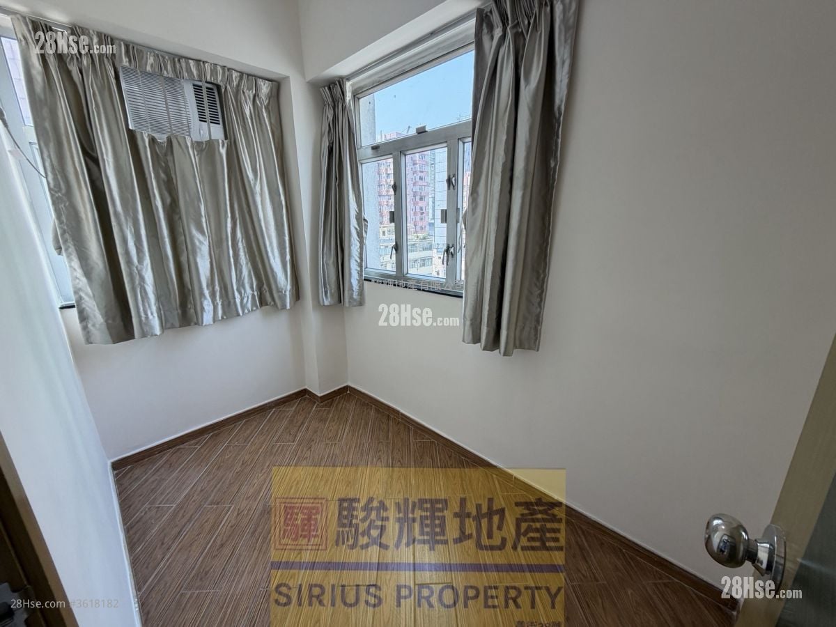 Pat Chun Mansion Sell 2 Bedrooms , 1 Bathroom 246 ft²