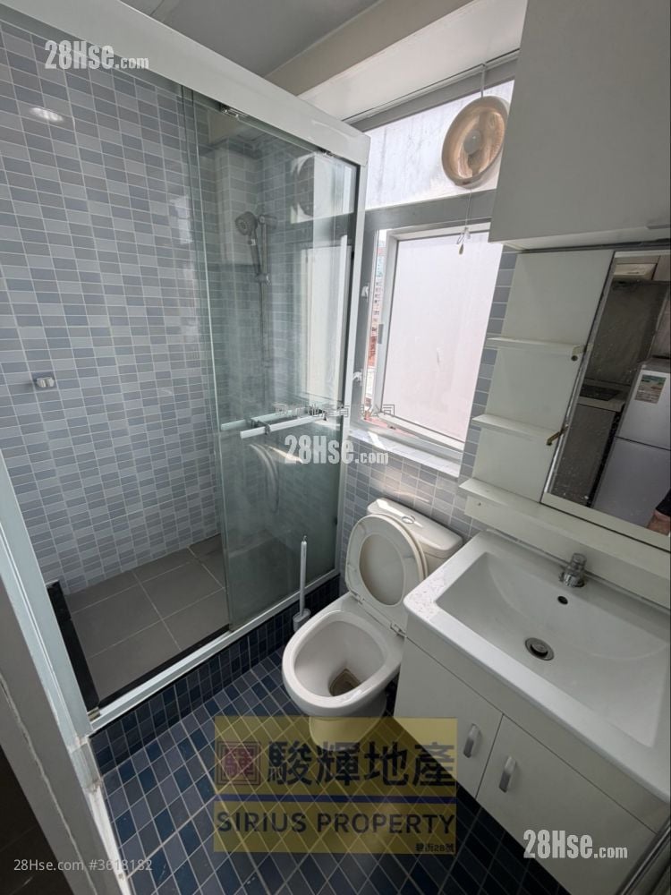 Pat Chun Mansion Sell 2 Bedrooms , 1 Bathroom 246 ft²