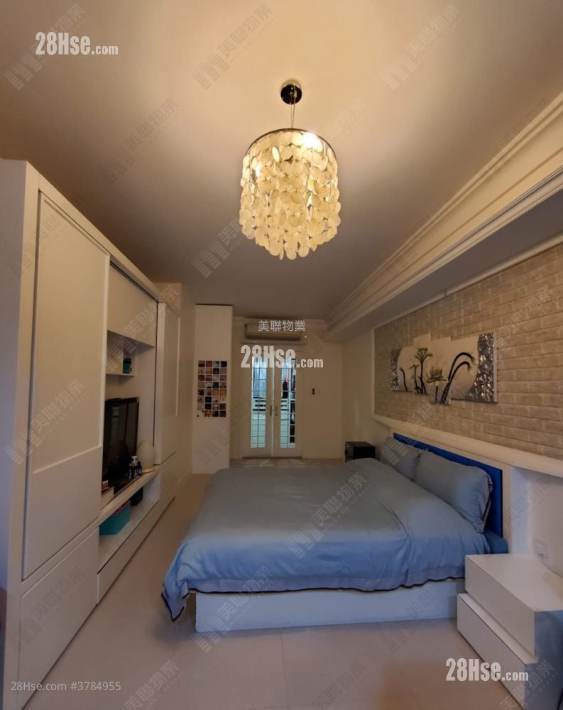 master room: Seasons Monarch Rental 3 Bedrooms , 3 Bathrooms 970 ft²