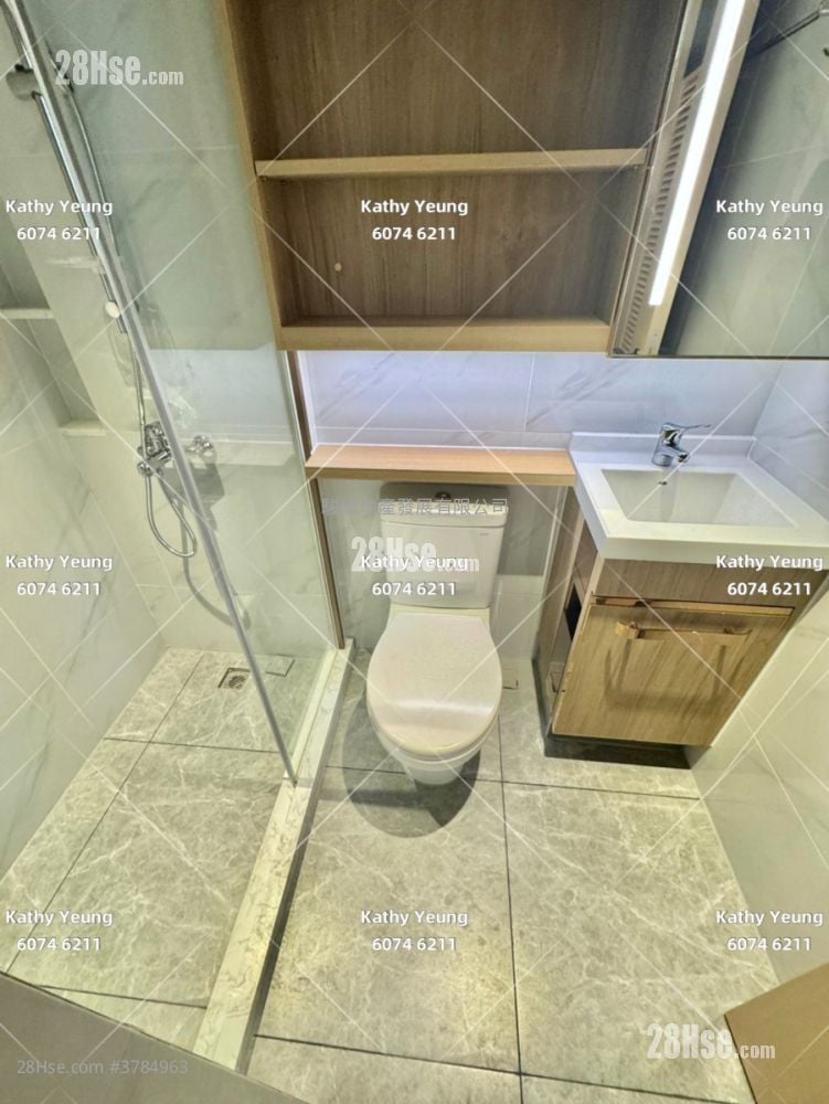 Bright Moon Rental 1 Bedroom , 1 Bathroom 337 ft²