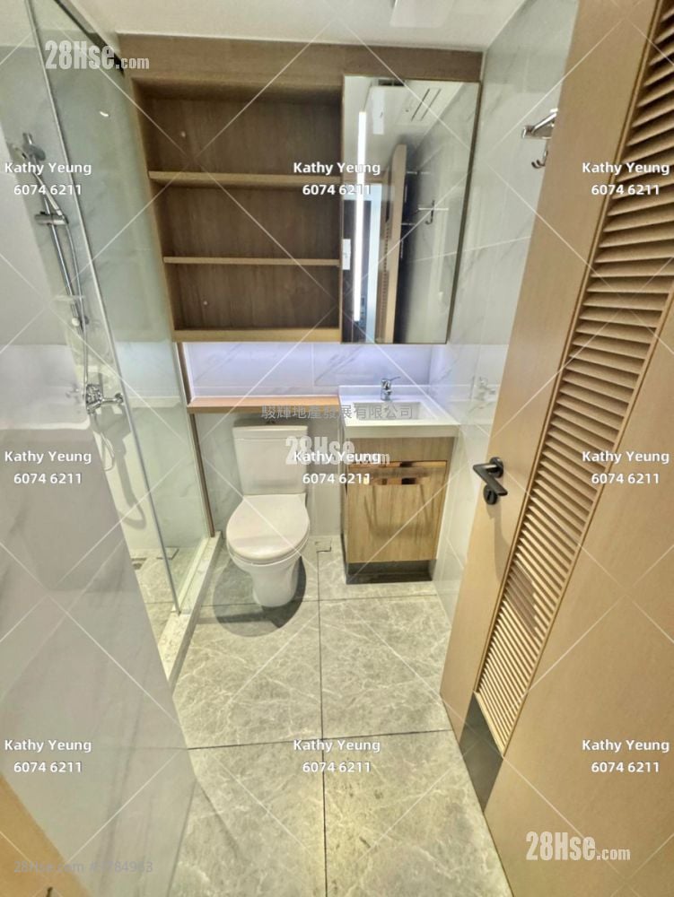 Bright Moon Rental 1 Bedroom , 1 Bathroom 337 ft²