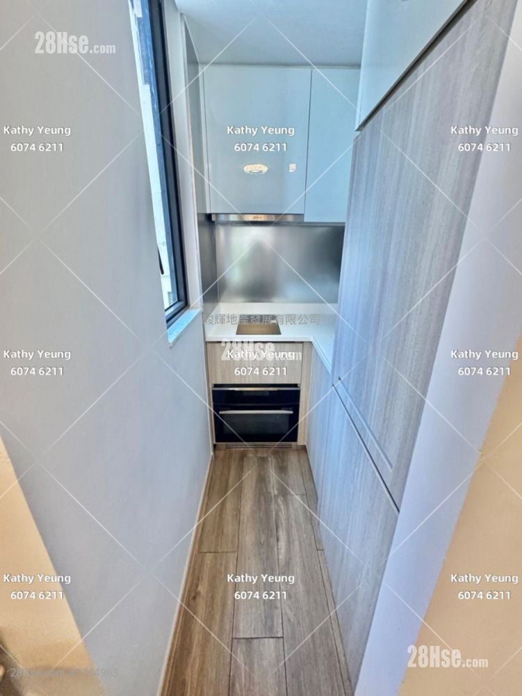 Bright Moon Rental 1 Bedroom , 1 Bathroom 337 ft²