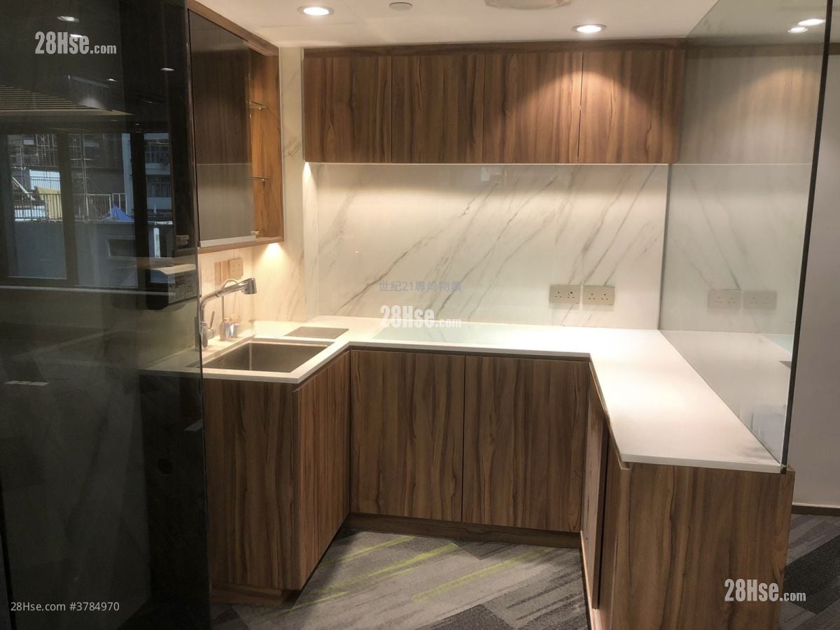 Winbase Centre Rental 989 ft²