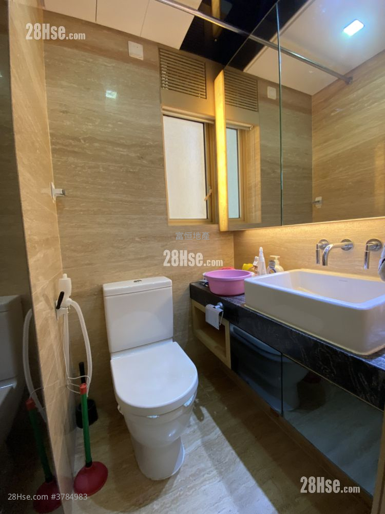 海滨南岸 售盘 3 房 , 2 浴室 589 平方尺