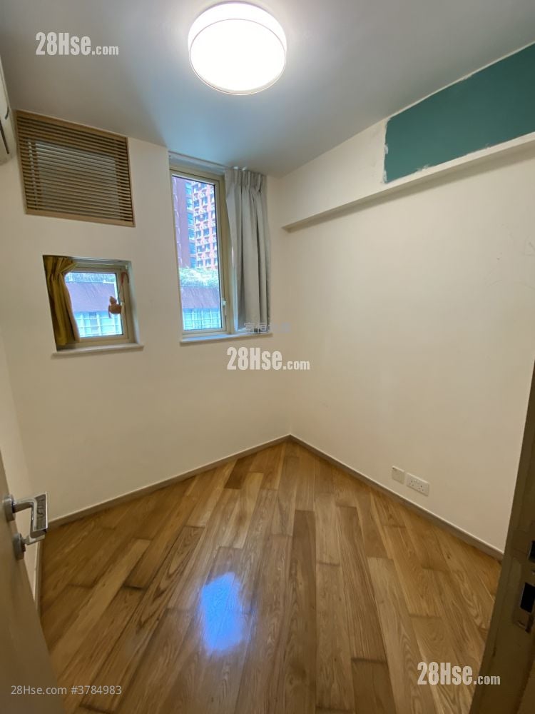 海滨南岸 售盘 3 房 , 2 浴室 589 平方尺