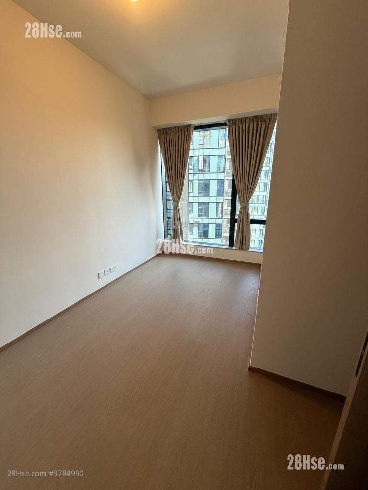 Onmantin Rental 2 Bedrooms 521 ft²