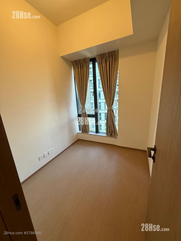 Onmantin Rental 2 Bedrooms 521 ft²