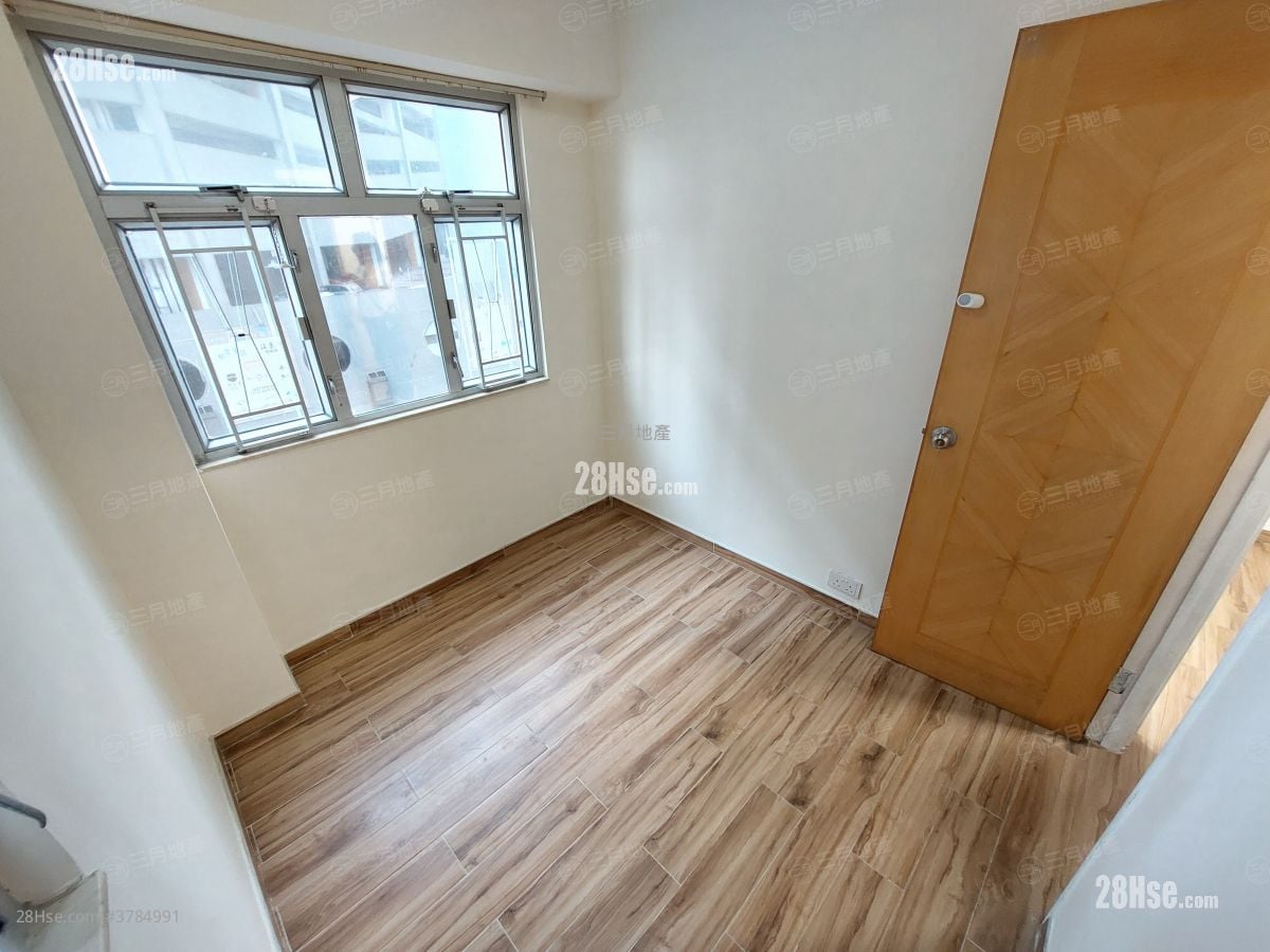 富多来新村 售盘 1 房 , 1 浴室 285 平方尺