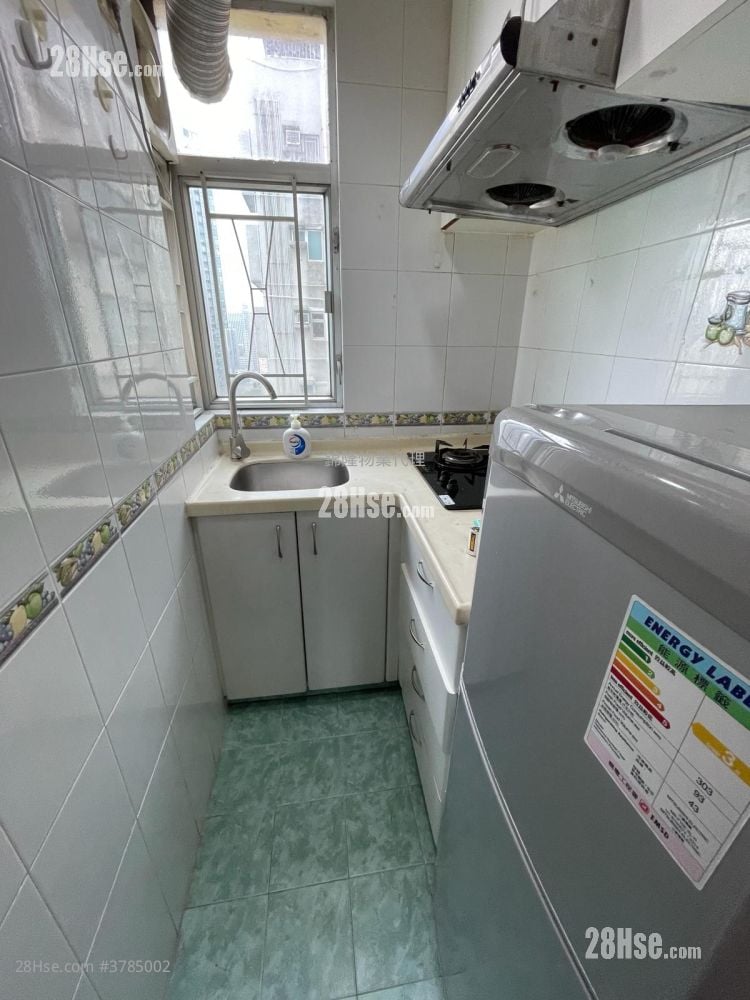 Fortuna Building Rental 2 Bedrooms , 1 Bathroom 258 ft²