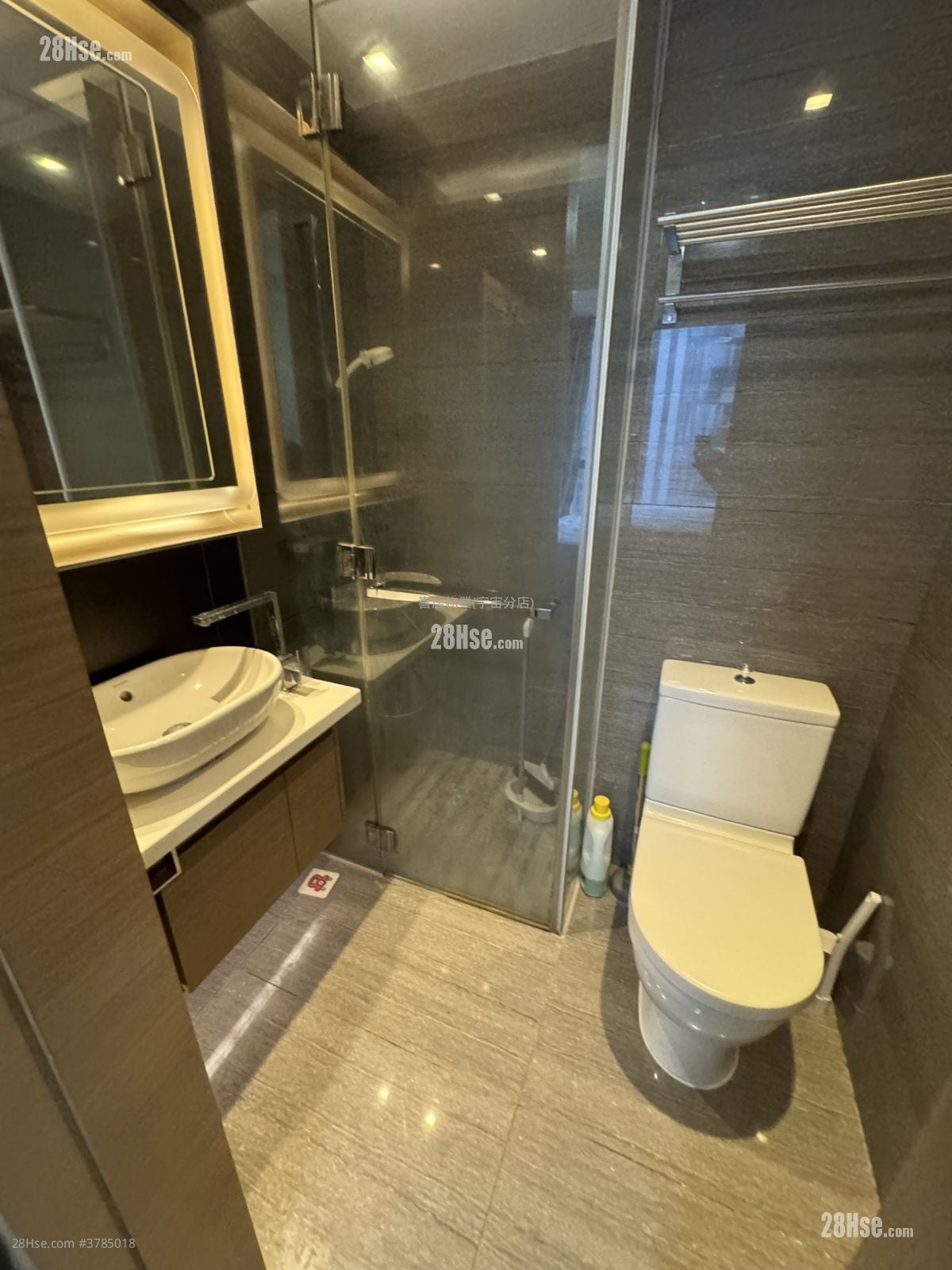 晓盈 售盘 1 房 , 1 浴室 295 平方尺