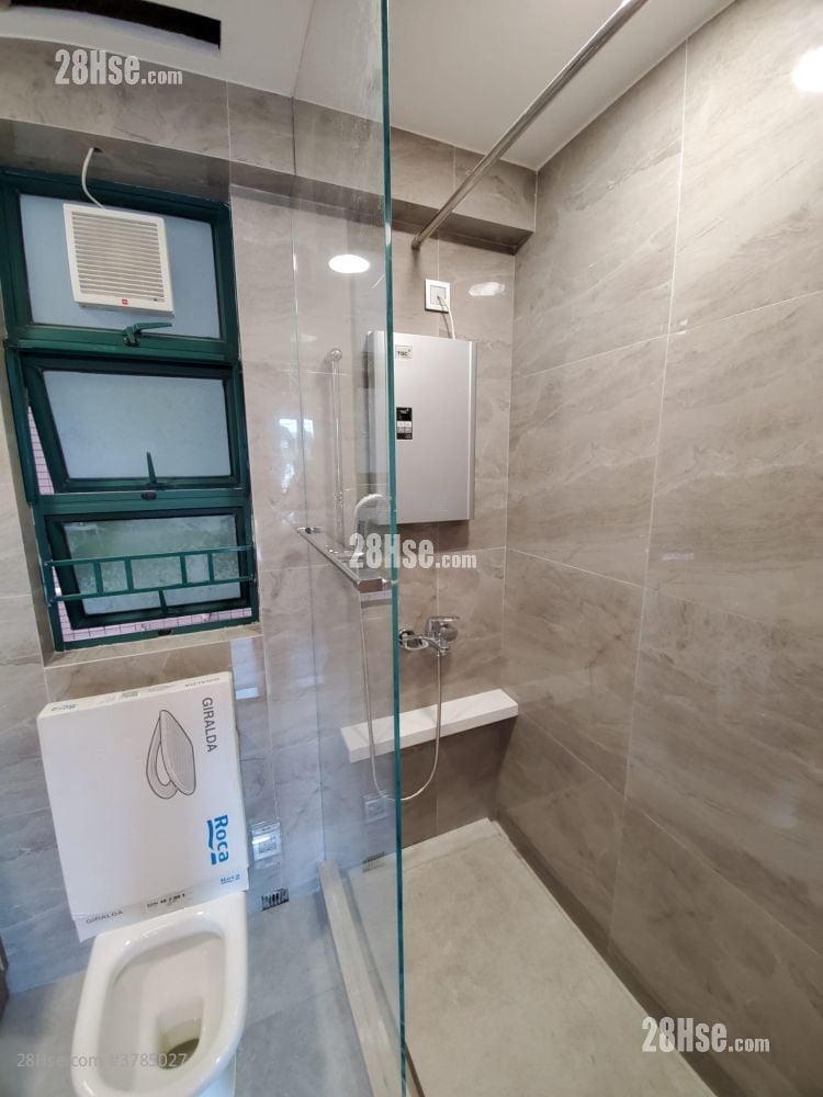 Grand Del Sol Sell 573 ft²