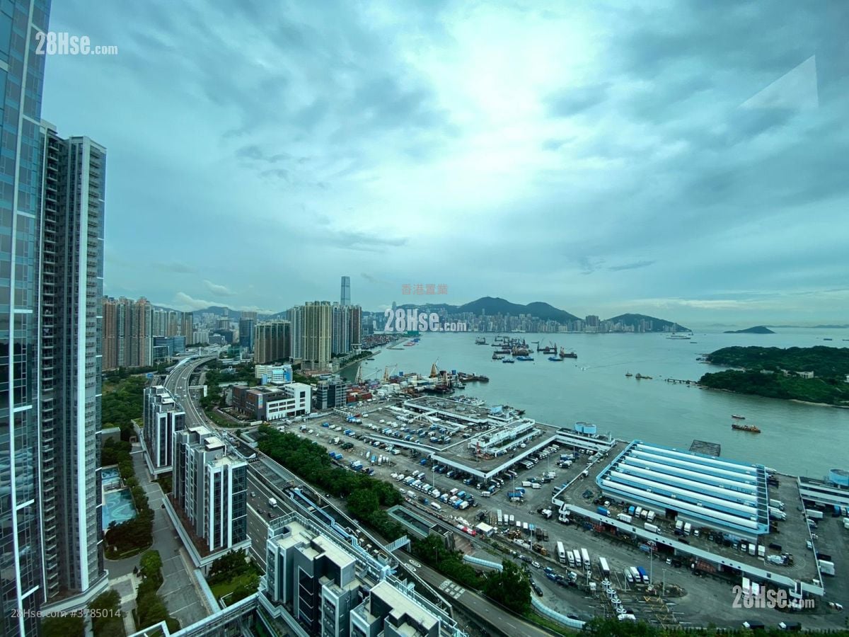 Cullinan West Sell 4 Bedrooms , 4 Bathrooms 1,513 ft²