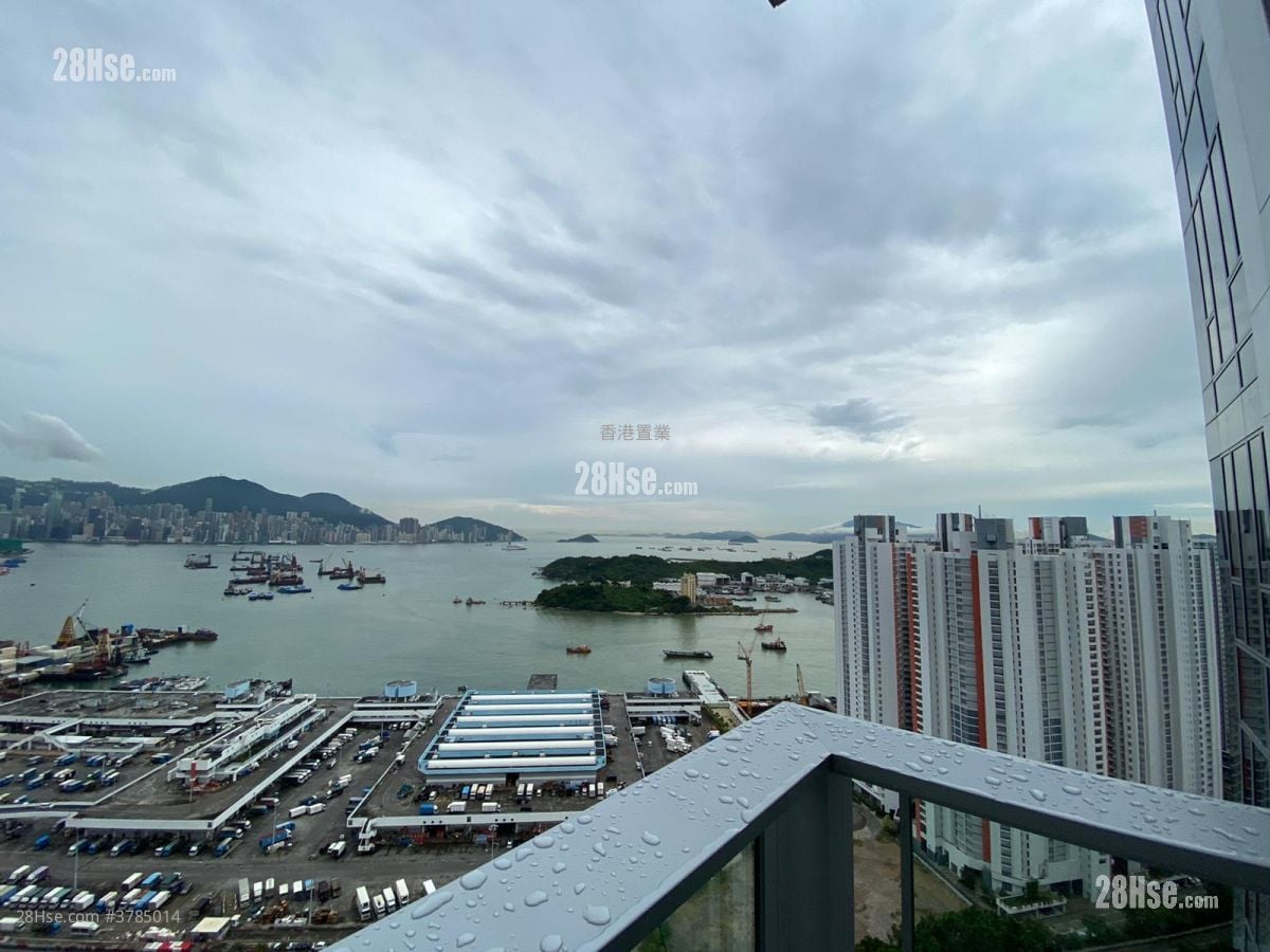 Cullinan West Sell 4 Bedrooms , 4 Bathrooms 1,513 ft²