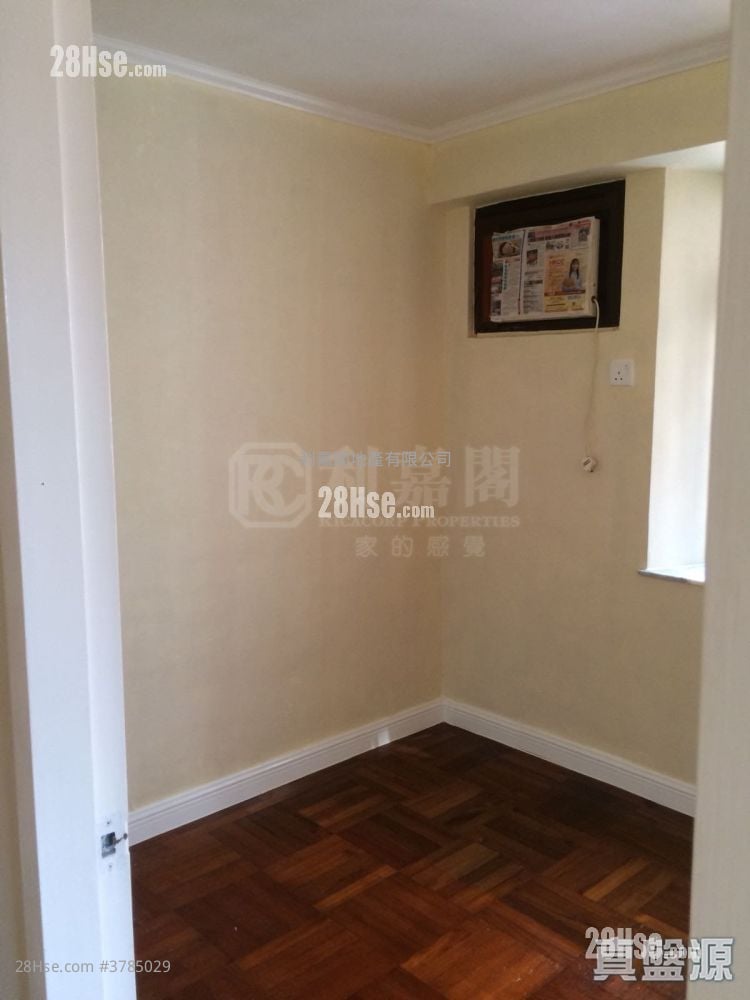 富泽花园 售盘 3 房 , 2 浴室 652 平方尺