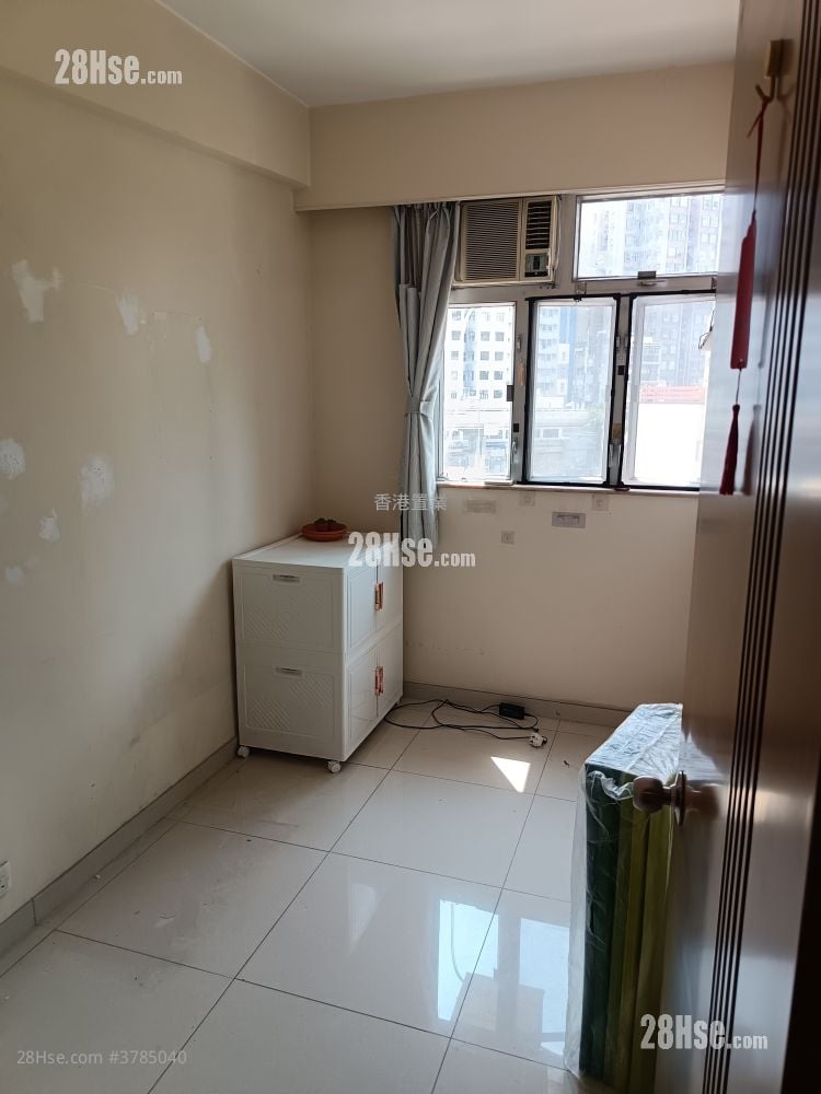 英美大楼 租盘 2 房 , 1 浴室 490 平方尺